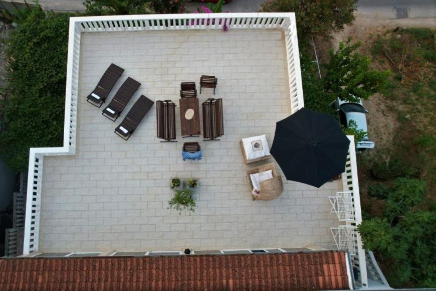 קוטור Penthouse Stoliv New Spa-Pool Villa Is Located 5M From The Sea, Exclusive Terrace,Private Jetty Wih Sunbeds, Pebble Beach, Secluded Location Total Area 375M2 At Your Disposal מראה חיצוני תמונה