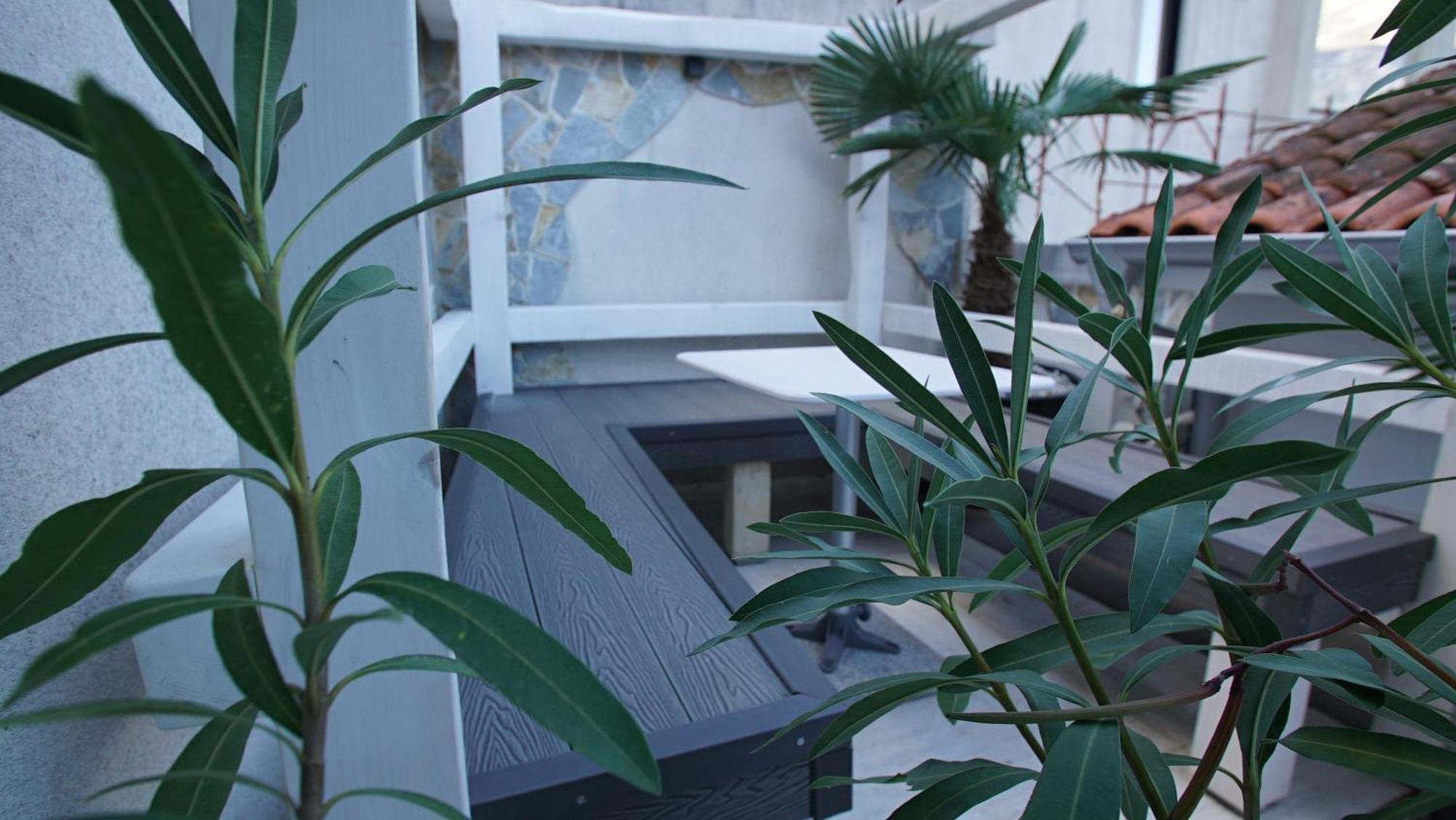 קוטור Penthouse Stoliv New Spa-Pool Villa Is Located 5M From The Sea, Exclusive Terrace,Private Jetty Wih Sunbeds, Pebble Beach, Secluded Location Total Area 375M2 At Your Disposal מראה חיצוני תמונה
